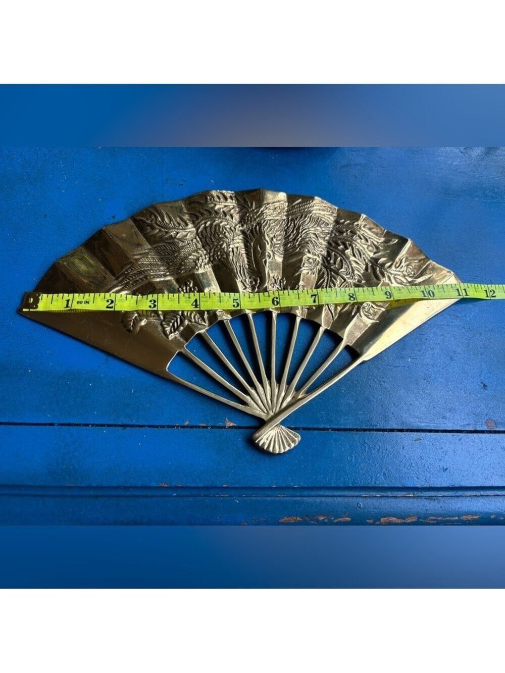 VINTAGE Taiwan ROC Gold Tone Phoenix Fan • Ornate Relief Art • Prosperity Decor - Picture 14 of 16